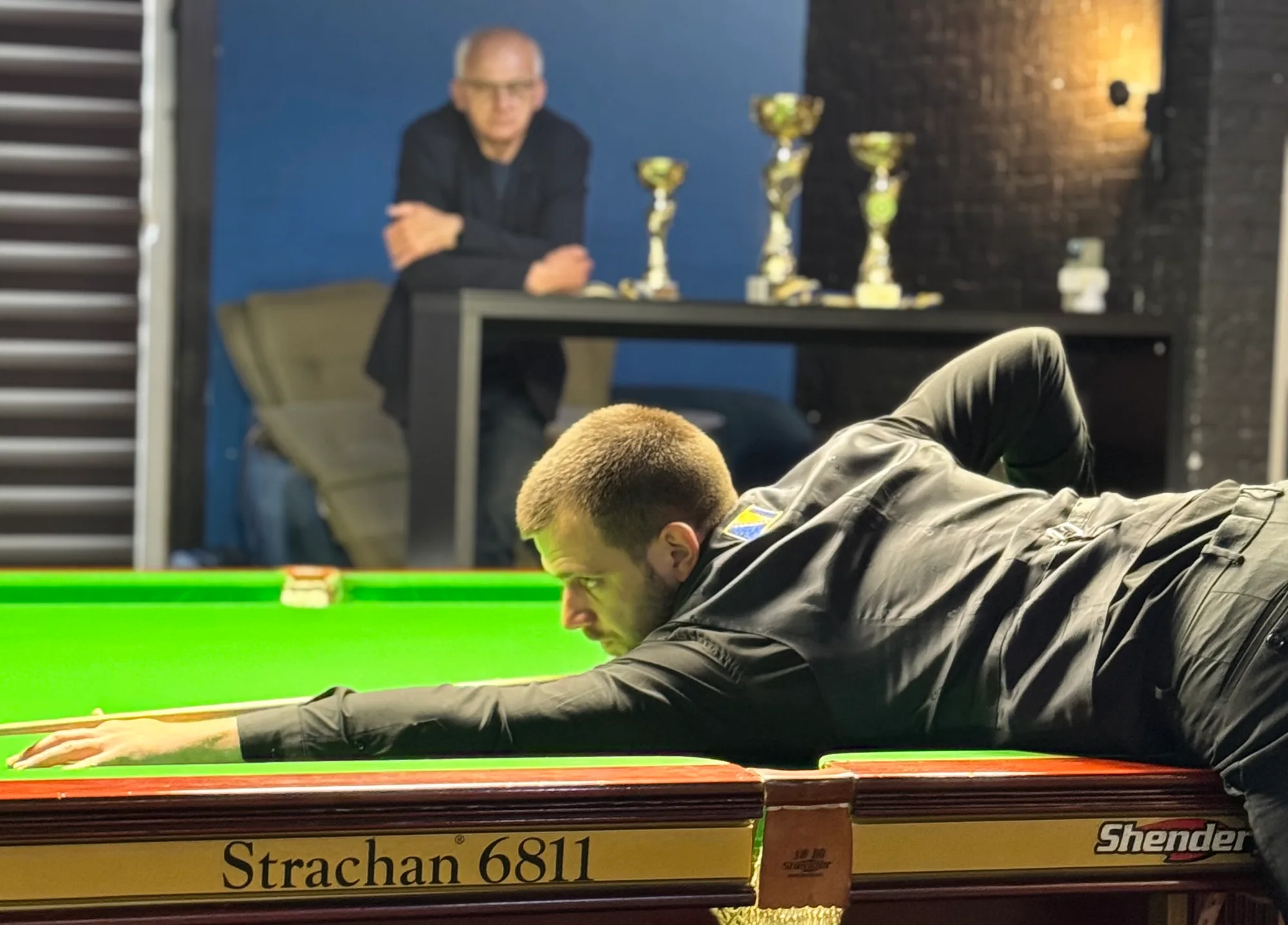 ELDAR KARAMEHMEDOVIĆ NOVI ŠAMPION CARLSBERG SNOOKER LIGE "BEST OF THE BEST" 25/26